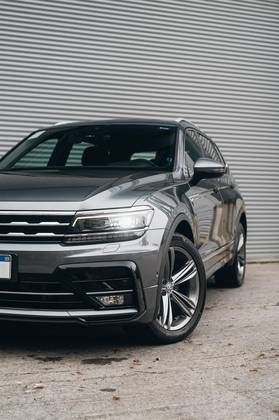VOLKSWAGEN TIGUAN 2.0 350 TSI GASOLINA ALLSPACE R-LINE 4MOTION DSG VOLKSWAGEN TIGUAN 2.0 350 TSI GASOLINA ALLSPACE R-LINE 4MOTION DSG